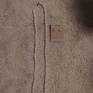 Pearl necklace and stud earrings set 14k gold